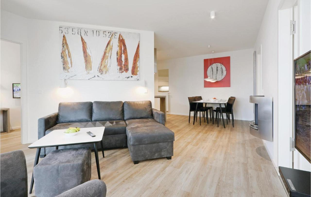 2 Bedroom Stunning Apartment In Luebeck Travemuende Extérieur photo