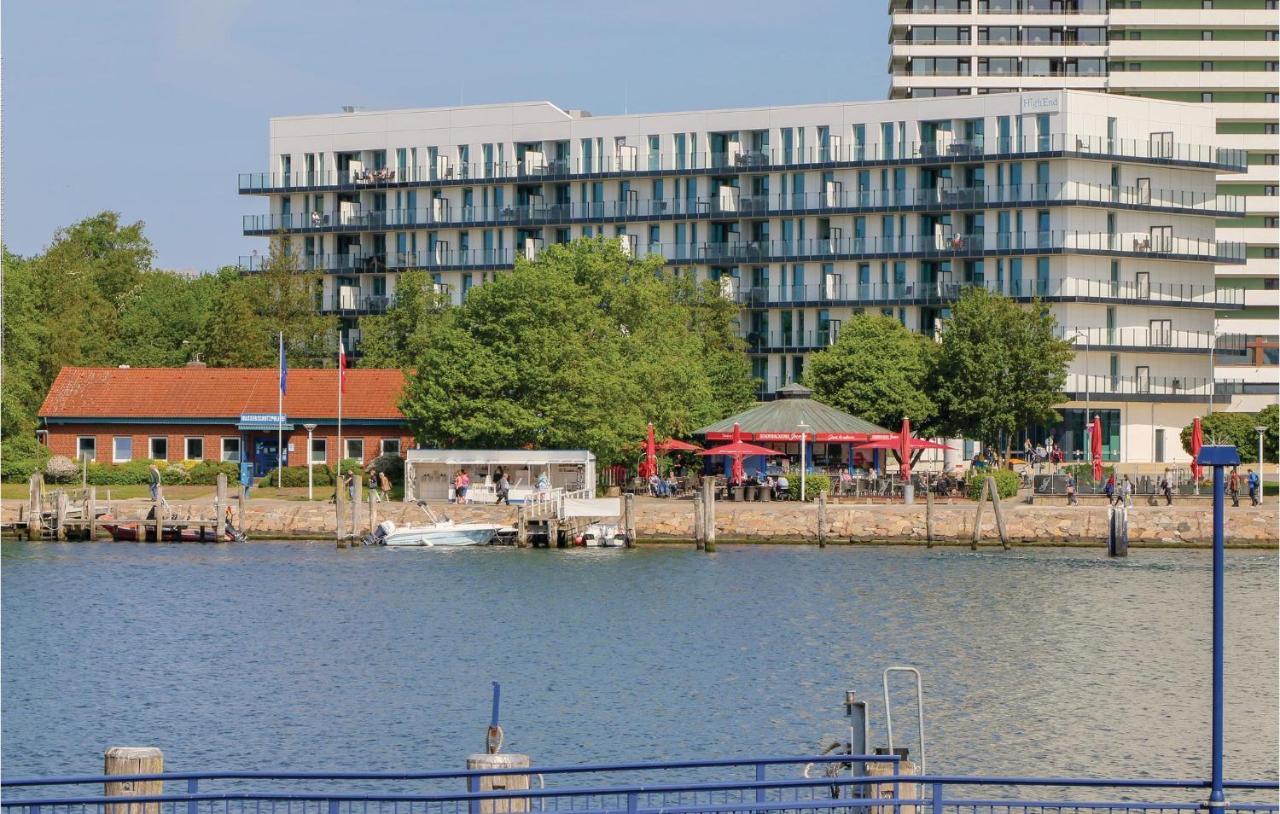 2 Bedroom Stunning Apartment In Luebeck Travemuende Extérieur photo