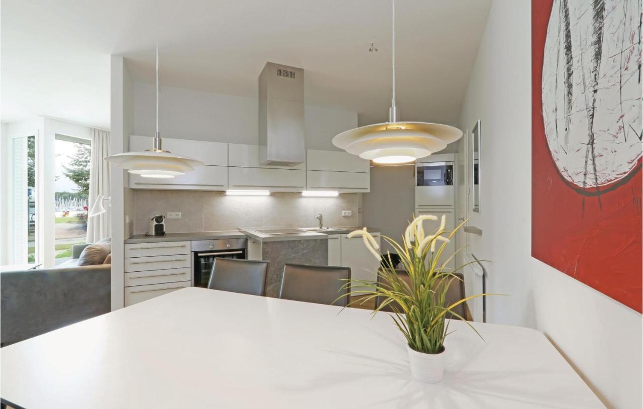 2 Bedroom Stunning Apartment In Luebeck Travemuende Extérieur photo
