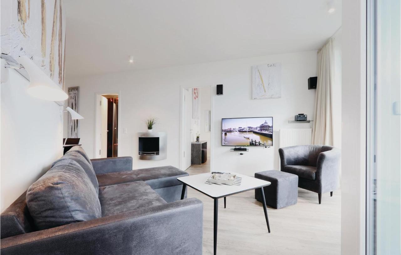 2 Bedroom Stunning Apartment In Luebeck Travemuende Extérieur photo